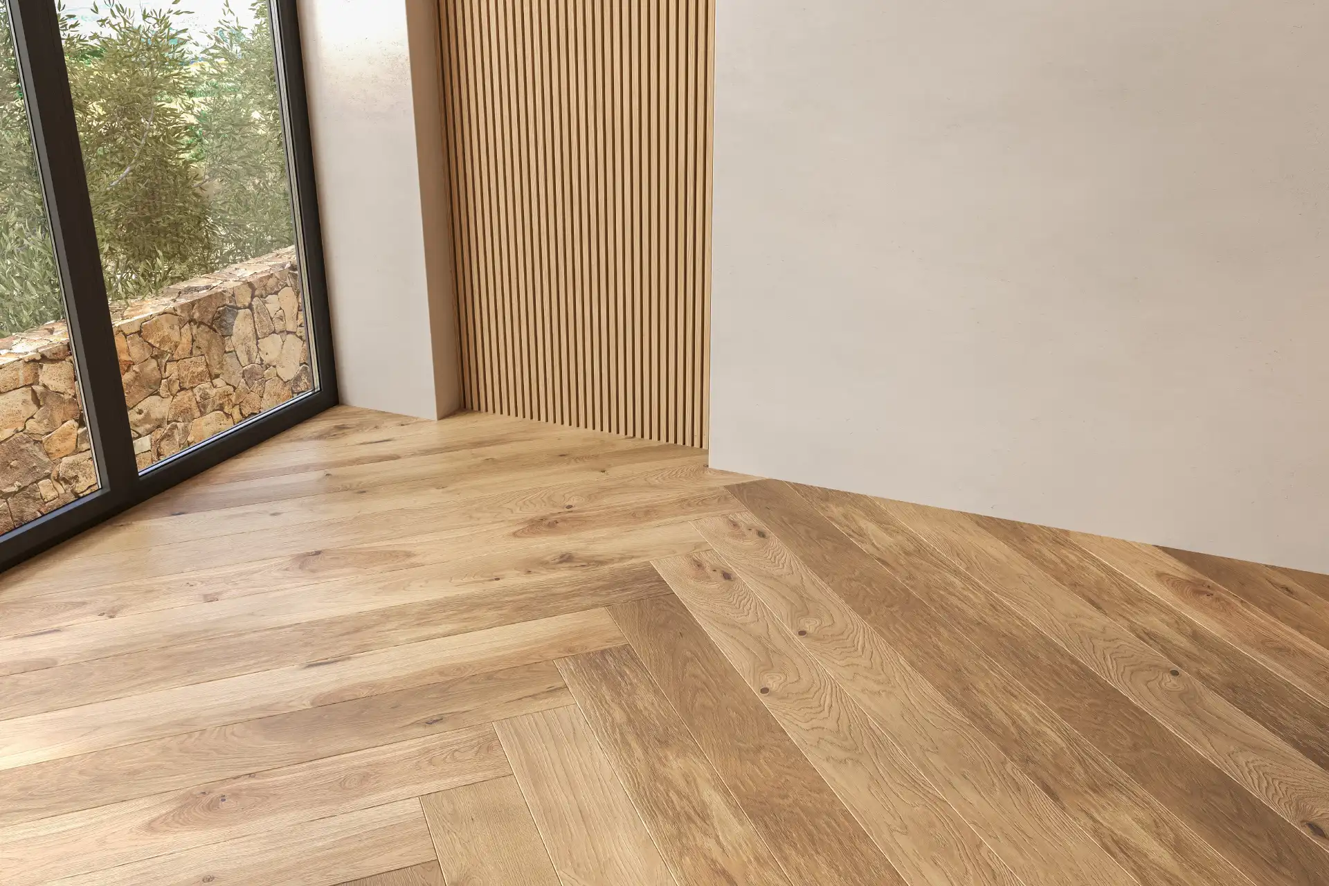 Leerer frisch renovierter Raum mit Parkettboden und einem Teil Akustikpaneelen aus Holz in einer Niesche